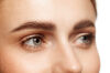 Wimpern & Augenbrauen färben, Augenbrauen-Korrektur